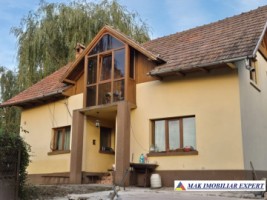 de-vanzare-vila-3-camere-cu-teren-5393-mp-in-apa-sarata-campulung-muscel-arges