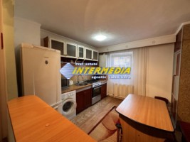 vanzare-apartament-2-camere-cetate-piata-cu-bucatarie-mare-si-balcon-finisat-mobilat-complet-alba-2