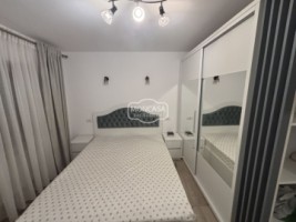 apartament-3-camere-zona-piata-mare-etaj-2-13