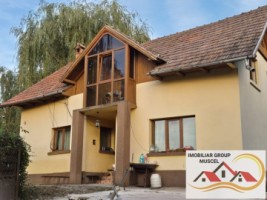 vanzare-casa-in-campulung-intr-o-zona-linistita-cu-vedere-panoramica-a-orasului-cu-teren-intravilan-de-2500-mp-la-pretul-de-65000-negociabil-de-euro-26