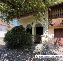 vand-gospodarie-2-case-cu-teren-1254-mp-in-aninoasa-arges-4