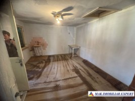 apartament-garsoniera-la-casa-centru-valea-doftanei-prahova-oferta-unica-14