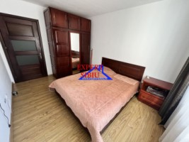 inchiriez-apartament-3-camere-semidecomandatzona-mihai-viteazul-1