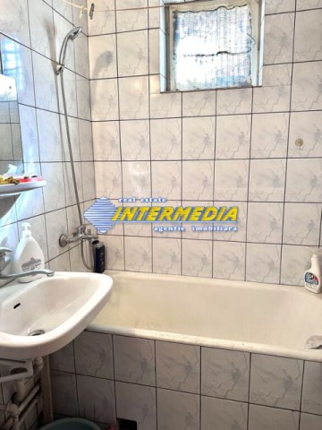 apartament-2-camere-de-vanzare-cetate-zona-spital-1