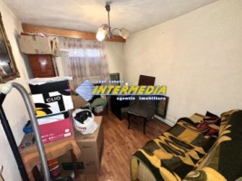 apartament-2-camere-de-vanzare-cetate-zona-spital-7