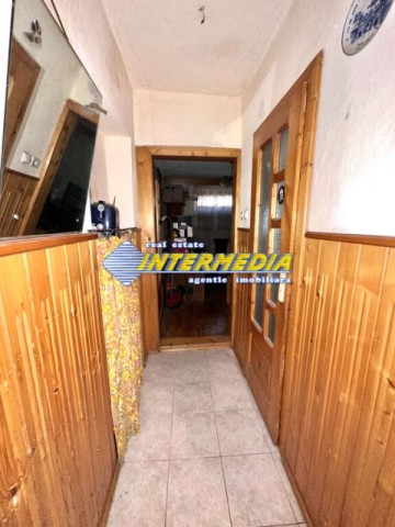 apartament-2-camere-de-vanzare-cetate-zona-spital-2