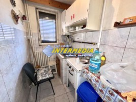 apartament-2-camere-de-vanzare-cetate-zona-spital-3