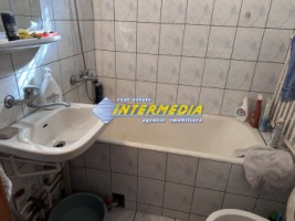 apartament-2-camere-de-vanzare-cetate-zona-spital-10