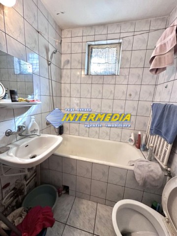 apartament-2-camere-de-vanzare-cetate-zona-spital-8