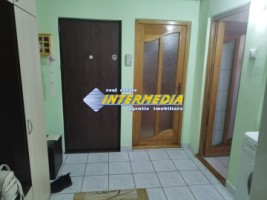 apartament-2-camere-decomandat-54-mp-etaj-2-cetate-stadion-4