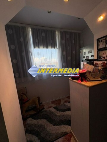 apartament-3-camere-85-mp-finisat-si-mobilat-de-vanzare-in-cetate-alba-iulia-5