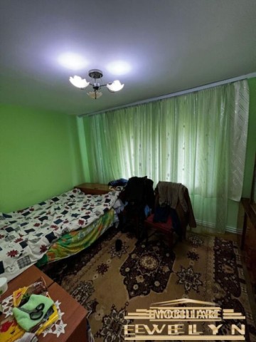 apartament-3-camere-zona-primaverii-etaj-intermediar-1