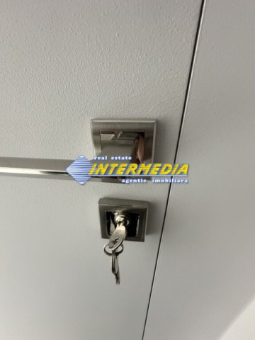 inchiriere-apartament-2-camere-bloc-nou-finisat-si-mobilat-modern-in-inima-cetatii-alba-carolina-langa-universitata-1-decembrie-17