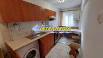 vanzare-garsoniera-mare-31-mp-cetate-bulevard-mobilata-si-utilata-complet-1