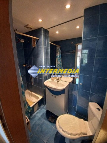 okazie-vanzare-garsoniera-mare-cu-1-camera-etaj-2-cetate-bulevard-finisat-si-mobilat-complet-10