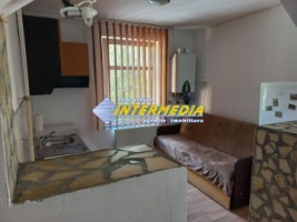 okazie-vanzare-garsoniera-mare-cu-1-camera-etaj-2-cetate-bulevard-finisat-si-mobilat-complet-13