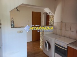 okazie-vanzare-garsoniera-mare-cu-1-camera-etaj-2-cetate-bulevard-finisat-si-mobilat-complet-11