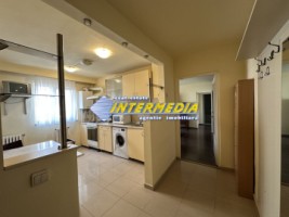 chirie-apartament-2-camere-bucatarie-mare-cetate-piata-etaj-2-loc-parcare-mobilat-si-utilat-complet-12