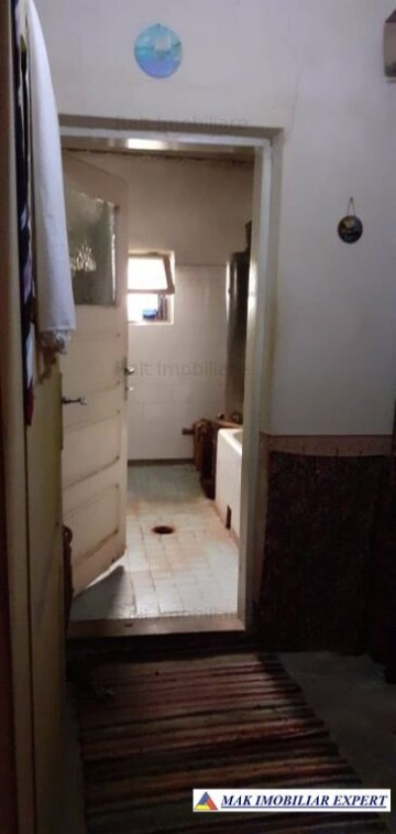 casa-7-camere-teren-de-3300-mp-de-vanzare-domnesti-arges-15