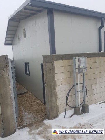 hala-200-mp-teren-400-mp-intravilan-campulung-muscel-arges-9