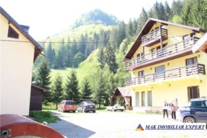 complex-turistic-22-camere-teren-6400-mp-rucar-satic-arges-2