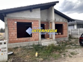 vanzare-casa-noua-la-rosu-pe-parter-127-mp-construiti-cu-terasa-si-teren-423-mp-alba-micesti-3