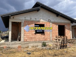 vanzare-casa-noua-la-rosu-pe-parter-127-mp-construiti-cu-terasa-si-teren-423-mp-alba-micesti-2