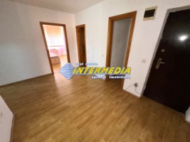 3-camere-de-inchiriat-bloc-nou-centru-etaj-1-mobilat-10