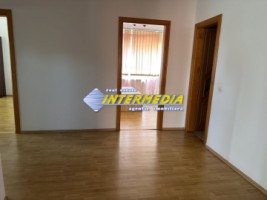 3-camere-de-inchiriat-bloc-nou-centru-etaj-1-mobilat-11