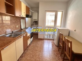 3-camere-de-inchiriat-bloc-nou-centru-etaj-1-mobilat