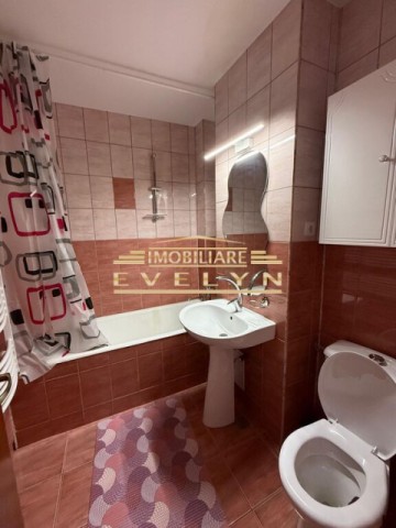 de-inchiriat-apartament-4-camere-piata-mare-7