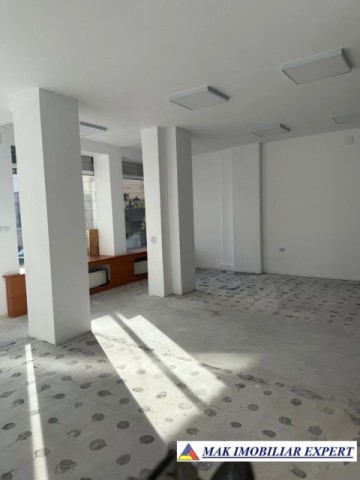 spatiu-comercial-137-mp-centru-campulung-muscel-arges-3