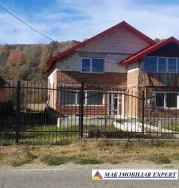 vand-vila-5-camere-teren-2000-mp-vulturesti-arges-0