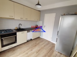 vand-apartament-2-camere-decomandatrenovatzona-selimbar-6