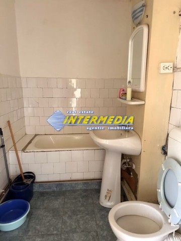 apartament-2-camere-54-mp-de-vanzare-in-cetate-etaj-3-4