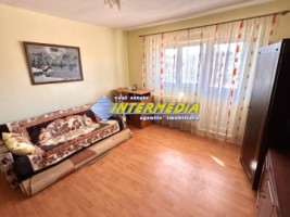 apartament-2-camere-54-mp-de-vanzare-in-cetate-etaj-3-6