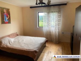 vila-5-camere-teren-1600-mp-de-vanzare-in-leresti-arges-9