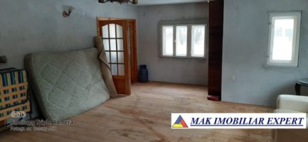 vila-5-camere-teren-1600-mp-de-vanzare-in-leresti-arges-15