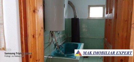 vila-5-camere-teren-1600-mp-de-vanzare-in-leresti-arges-20