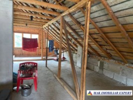 vila-5-camere-teren-1600-mp-de-vanzare-in-leresti-arges-29