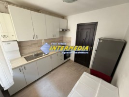 apartament-2-camere-mare-centru-central-bloc-caramida-foste-proprietati-renovat-finisat-si-mobilat-1