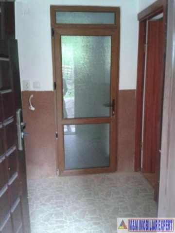 vila-pensiune-5-camere-teren-800-mp-in-dambovicioara-arges-2
