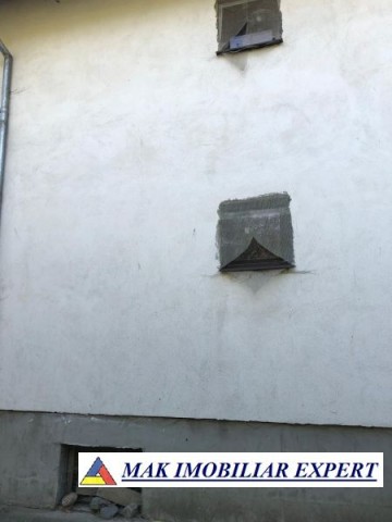 casa-la-rosu-5-camere-teren-200-mp-in-bradulet-arges-5