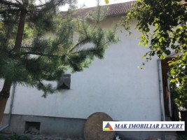 casa-la-rosu-5-camere-teren-200-mp-in-bradulet-arges-9