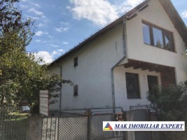 casa-la-rosu-5-camere-teren-200-mp-in-bradulet-arges-3