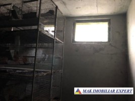 casa-la-rosu-5-camere-teren-200-mp-in-bradulet-arges-11