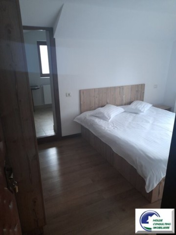 apartament-cu-trei-camere-in-vila-busteni-2