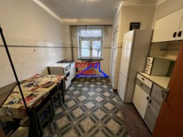 inchiriez-apartament-3-camere-decomandat-zona-mihai-viteazul