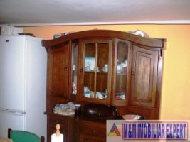 vila-7-camere-teren-780-mp-pe-c-pietroasa-campulung-arges-6