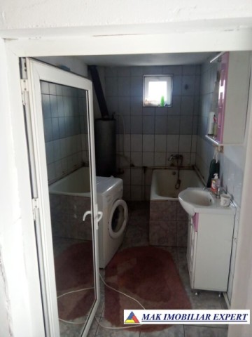 casa-3-camere-teren-1200-mp-in-slanic-aninoasa-arges-6